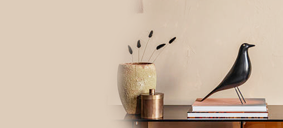 Accent and Collectible Pieces